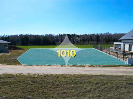 Działka budowlana 1039 m z prądem i WZ