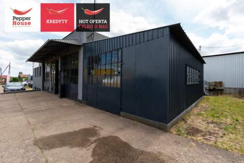 Rumia, działka 780 m2 z warsztatem.