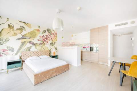 Mieszkanie w apartamentowcu 200 metrów od Płyty Rynku