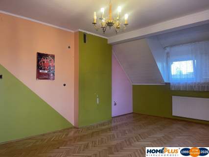 Przestronny dom 300 m , 9 pokoi, działka 800 m 