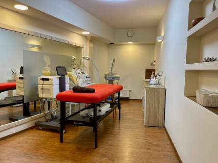 Lokal gotowy do wejścia 144m2, centrum ul.Leonarda