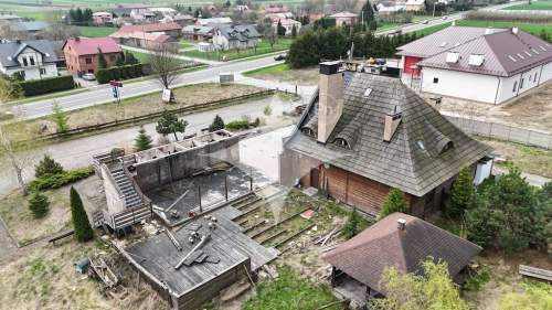 Budynek komercyjny o przeznaczeniu gastronomicznym