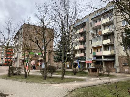 LOKAL 121m2 ul LOKAL 121m2 ul W -Usługi- Handel- Gastronomia
