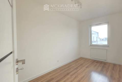 Centrum apartamentowiec 3 pokoje 45 m2, parking