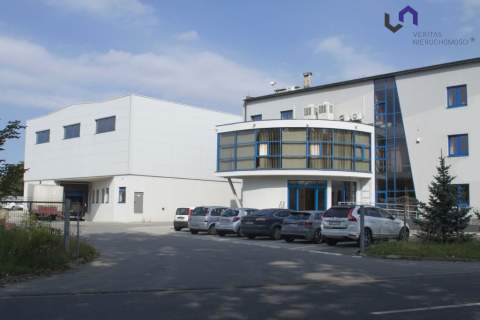 Nieruchomość komercyjna do wynajęcia, 488,45 m2, Katowice