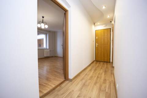  REZERWACJA Zadbane i rozkładowe 74,18 m2 Balkon II piętro WARTO