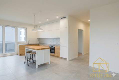 4 pokoje 66 m2 Myśliwska balkon 2 miejsca postojow