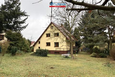 Dom funkcjonalny układ duża działka Gładyszewo