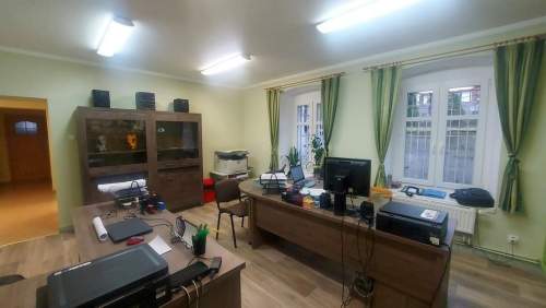 Biuro na sprzedaż, 90 m2, Giżycko