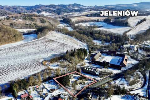Na sprzedaż 3.921 m , przy DK8 z mediami