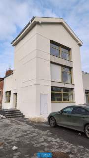 Lokal handlowy usługowy biurowy 150 m2 parking