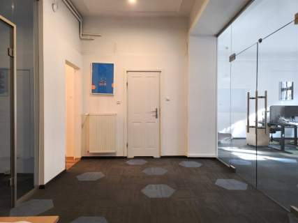 Lokal 225 m2, Stare Miasto, ul. Batorego