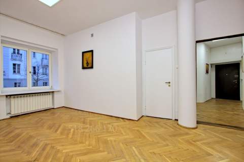 Mieszkanie, Biuro lub Kancelaria w kamienicy ul. Tamka 5