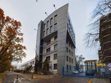 Biuro na dwóch ostatnich piętrach w sercu Mokotowa
