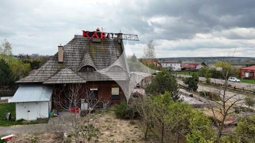 Budynek komercyjny o przeznaczeniu gastronomicznym