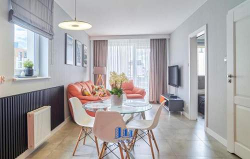 Nowoczesne 2-pok. mieszkanie 42 m2 - balkon, garaż, blisko plaży...