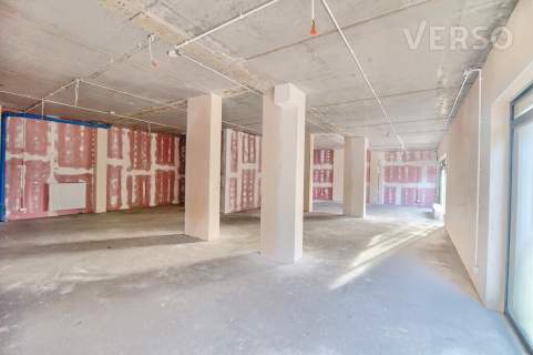 Duży jednostronny lokal 158,26 m2 oddany do użytku