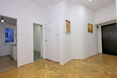 Mieszkanie, Biuro lub Kancelaria w kamienicy ul. Tamka 5