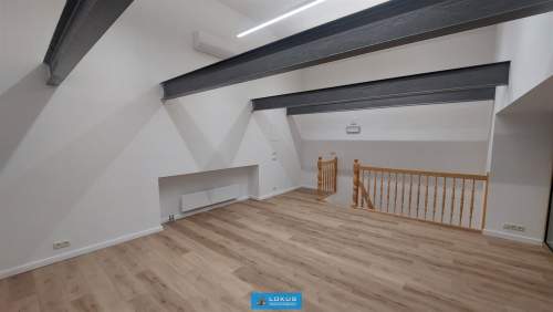 Lokal handlowy usługowy biurowy 166 m2 parking