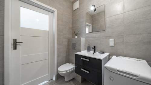Apartametn studio, Letnicka 10/32