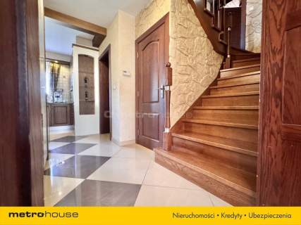Dom dla rodziny 244m2, działka 27arów,k/Wieliczki