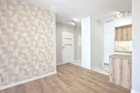 Centrum apartamentowiec 2 pokoje 37 m2, parking