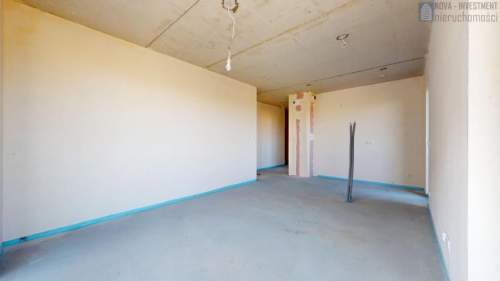 3 pok. odebrane 1 piętro balkon 24m2 68m2