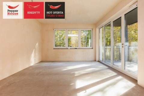 Dwupoziomowy apartament w otulinie lasu