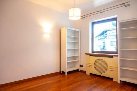 Komfortowy apartament na Ursynowie Lokalizacja 