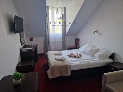 Obiekt hotelowy z salami bankietowy i SPA
