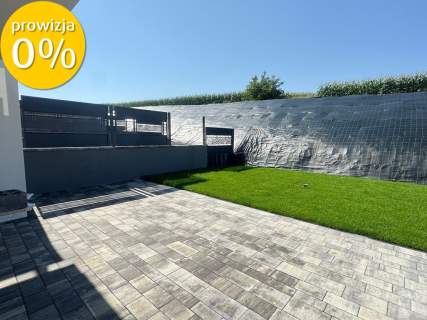 Dom w zabudowie szeregowej Fabryczna SZ9