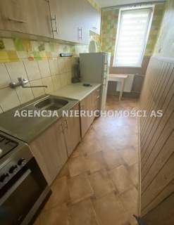 3-pokojowe , 50 m z balkonem oraz garażem