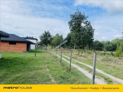Dom parterowy do wykończenia w m.Choiny, Poświętne