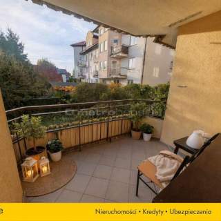 REZERWACJA 3 pokoje, balkon, 300 m od morza