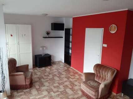 Sprzedam 33m2,balkon, tuz przy metro Stoklosy. BEZPOSREDNIO