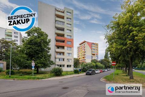 2 pokoje z loggią i piwnicą centrum miasta