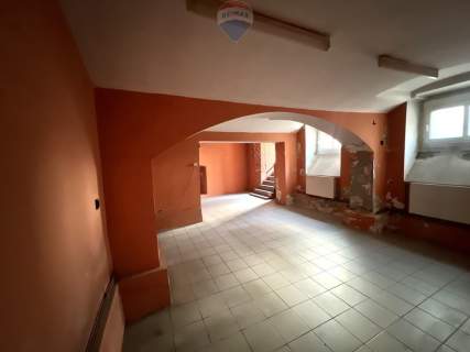Lokal użytkowy w centrum, wejście od ulicy,Gniezno