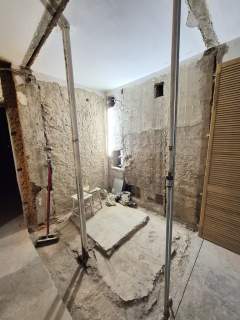 -OKAZJA-DO WYKOŃCZENIA-52M2-MEDIA MIEJSKIE-BALKON-