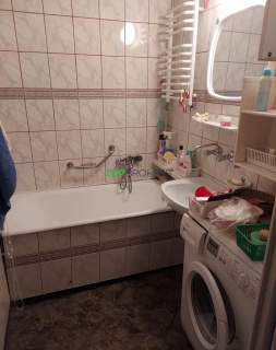 Dwa pokoje z osobną kuchnią, do remontu, piwnica