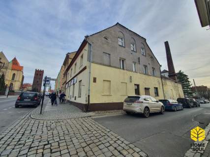 Lokal usługowy w kamienicy w centrum miasta