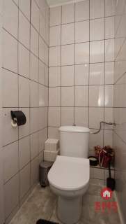 Przestronne mieszkanie w zielonej okolicy.