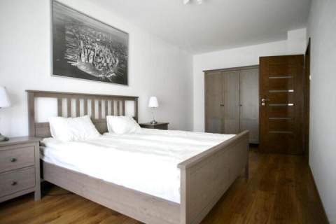 Apartament 2 pok. z garażem i komórką os Polanki