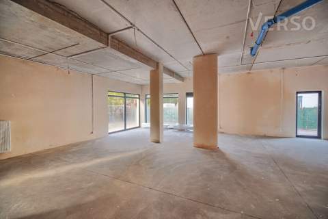 Narożny lokal 137,18 m2 oddany do użytku