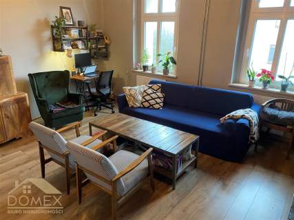 Stylowe mieszkanie w kamienicy w samym centrum