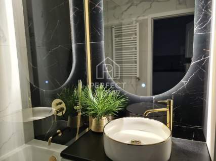 Przepiękny apartament, kobiecy i funkcjonalny