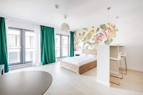 Mieszkanie w apartamentowcu 200 metrów od Płyty Rynku