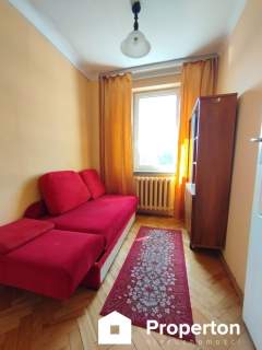 Mieszkanie w centrum/ 4 pokoje/ II piętro