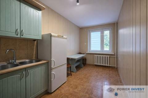 Komfortowe 2 pokoje z oddzielną kuchnią i piwnicą 