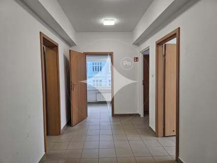 Lokal biurowy w centrum 72m2 Ip.