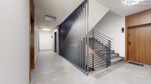 3 pok. odebrane 1 piętro balkon 24m2 68m2